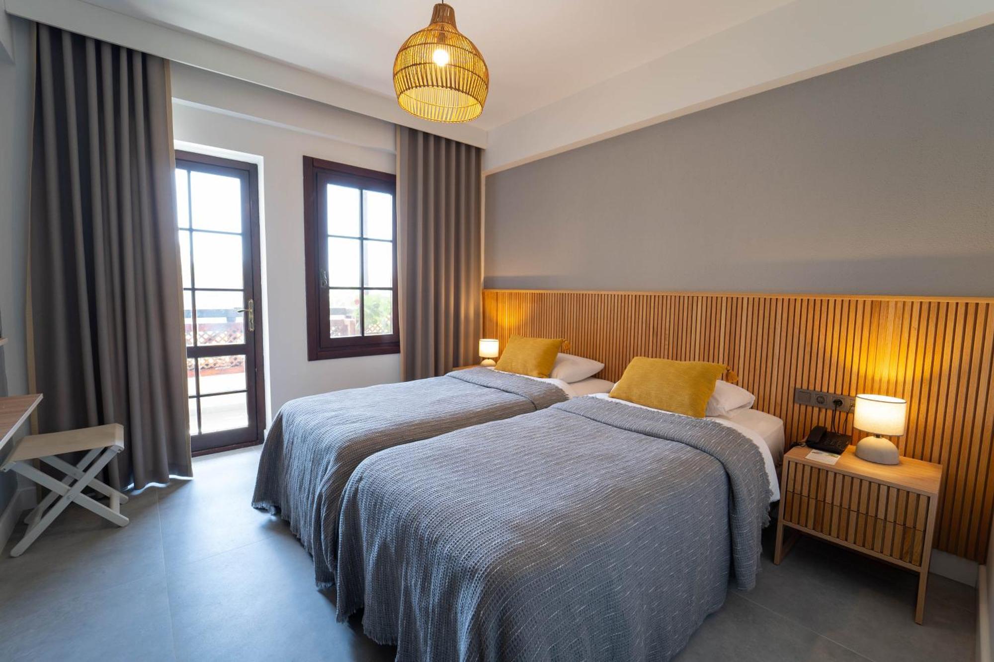 Hotel Club-E Fethiye Quarto foto